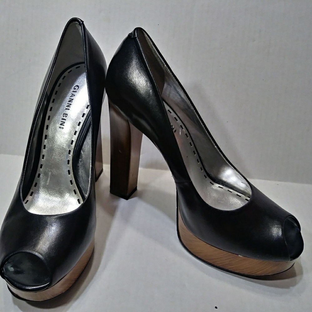 GIANNI BINI  Black Gotham  Peep Toe Platform SZ 8